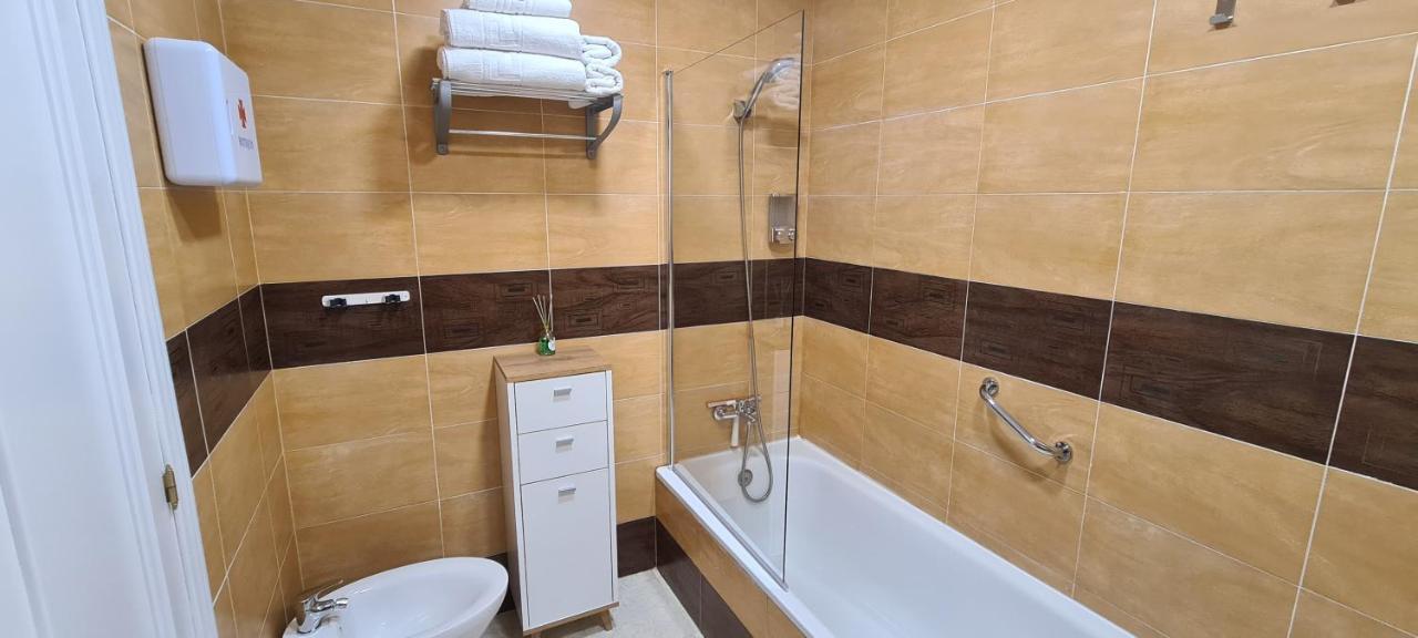 Adrian Y Vanessa 2 Vft/ja/00556 Apartment Baeza